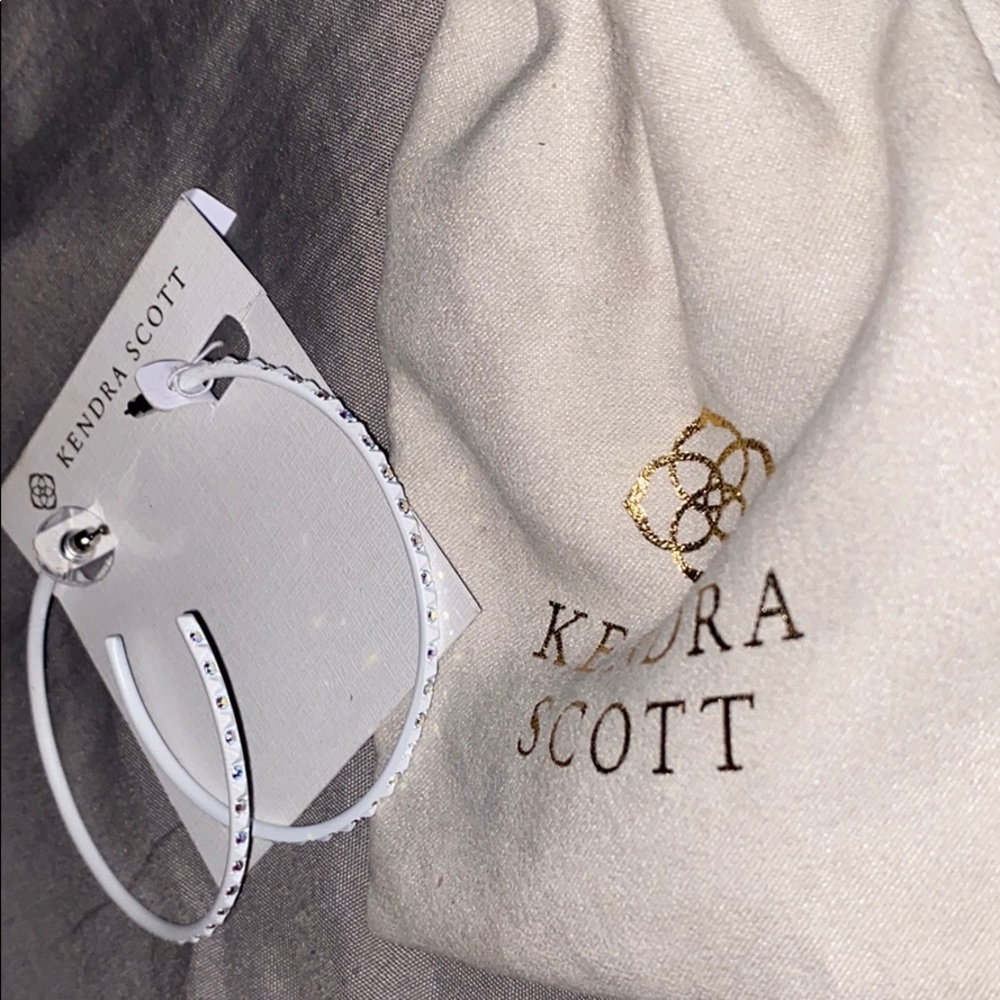 Kendra Scott Val hoops